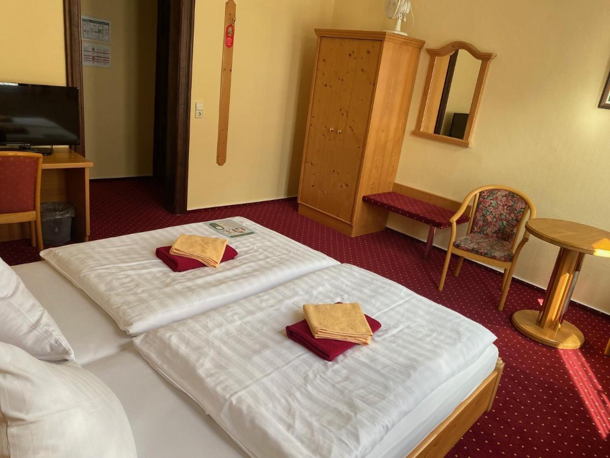 Hotel Garni Am Dippeplatz Quedlinburg Εξωτερικό φωτογραφία