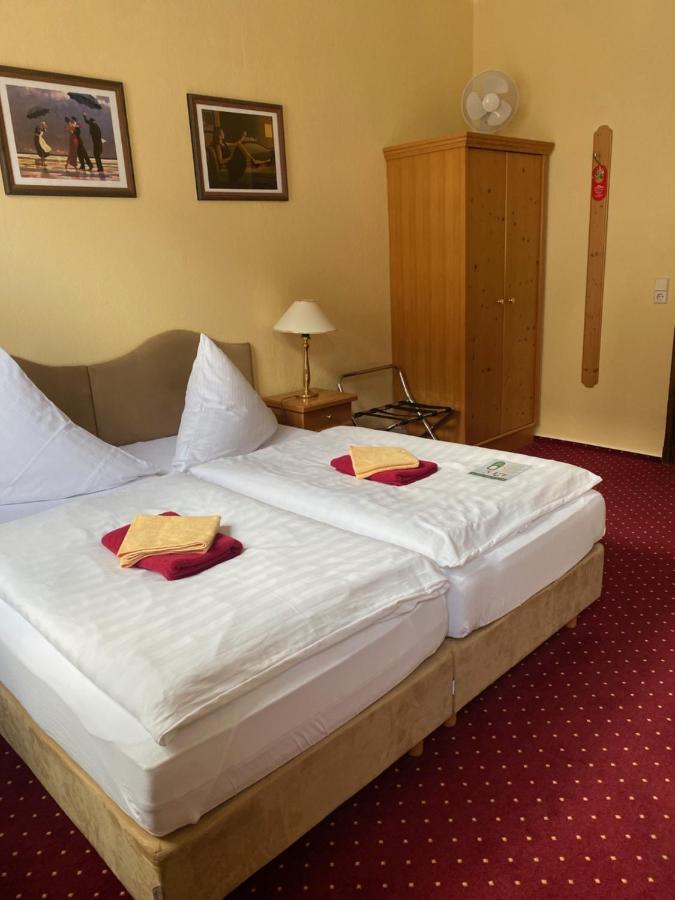 Hotel Garni Am Dippeplatz Quedlinburg Εξωτερικό φωτογραφία