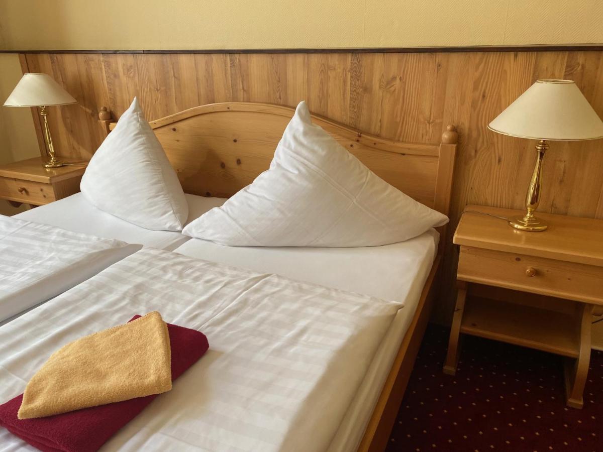 Hotel Garni Am Dippeplatz Quedlinburg Εξωτερικό φωτογραφία
