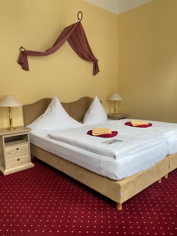 Hotel Garni Am Dippeplatz Quedlinburg Εξωτερικό φωτογραφία